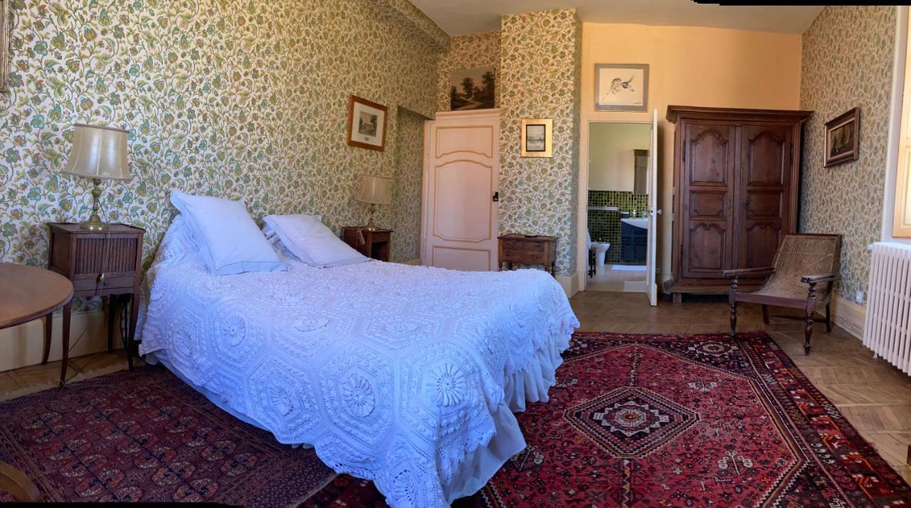 La Buffonnerie Bed & Breakfast Moutiers-Saint-Jean Luaran gambar