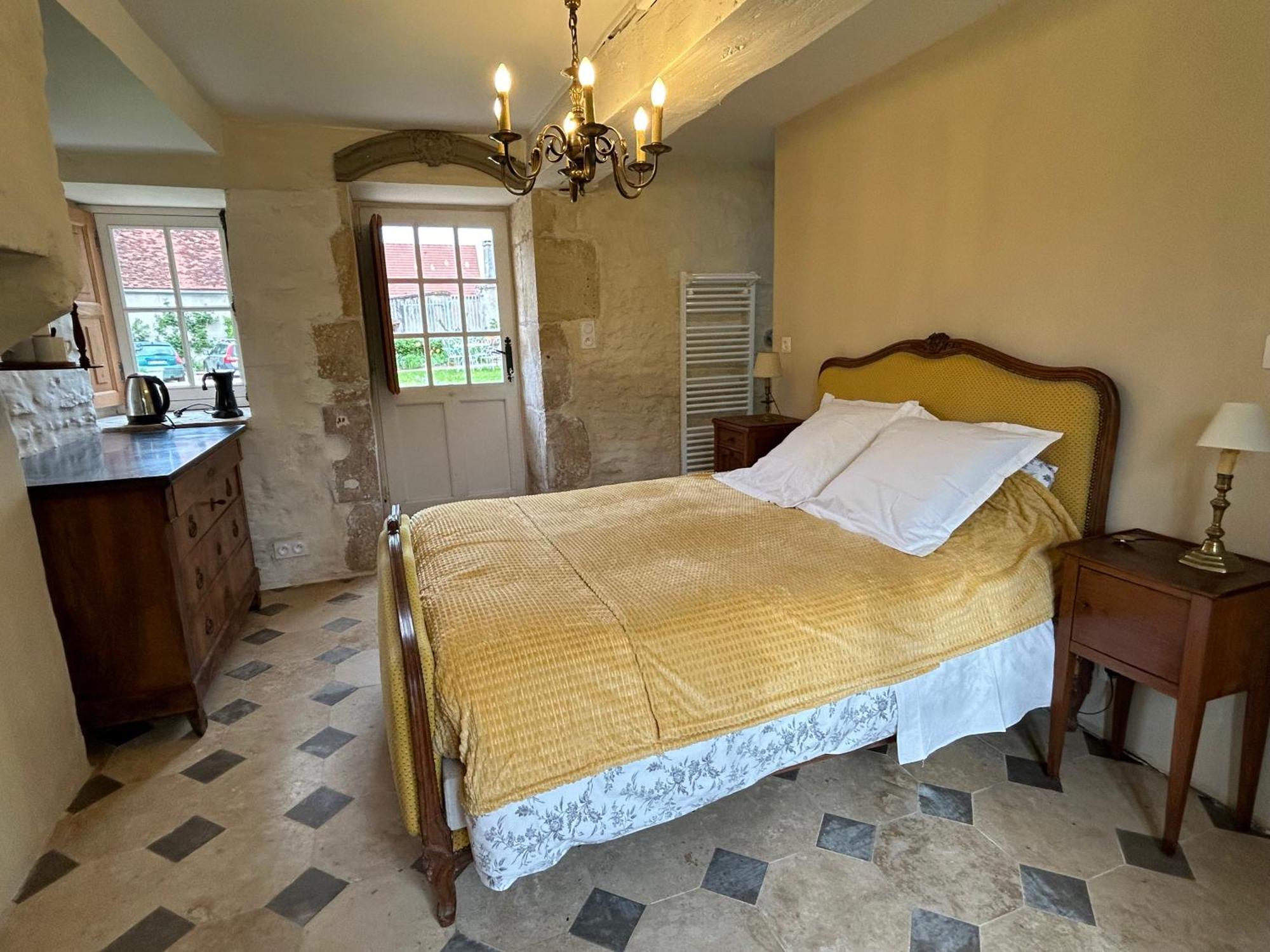 La Buffonnerie Bed & Breakfast Moutiers-Saint-Jean Luaran gambar